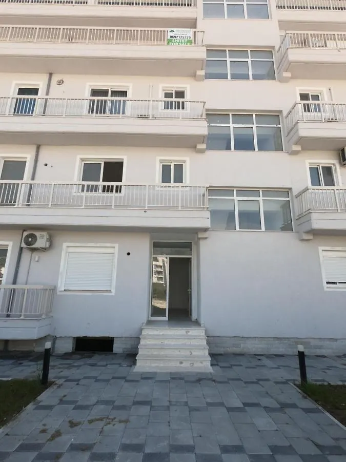 R&I Sea And Mountain View Apartments Radhime Orikum