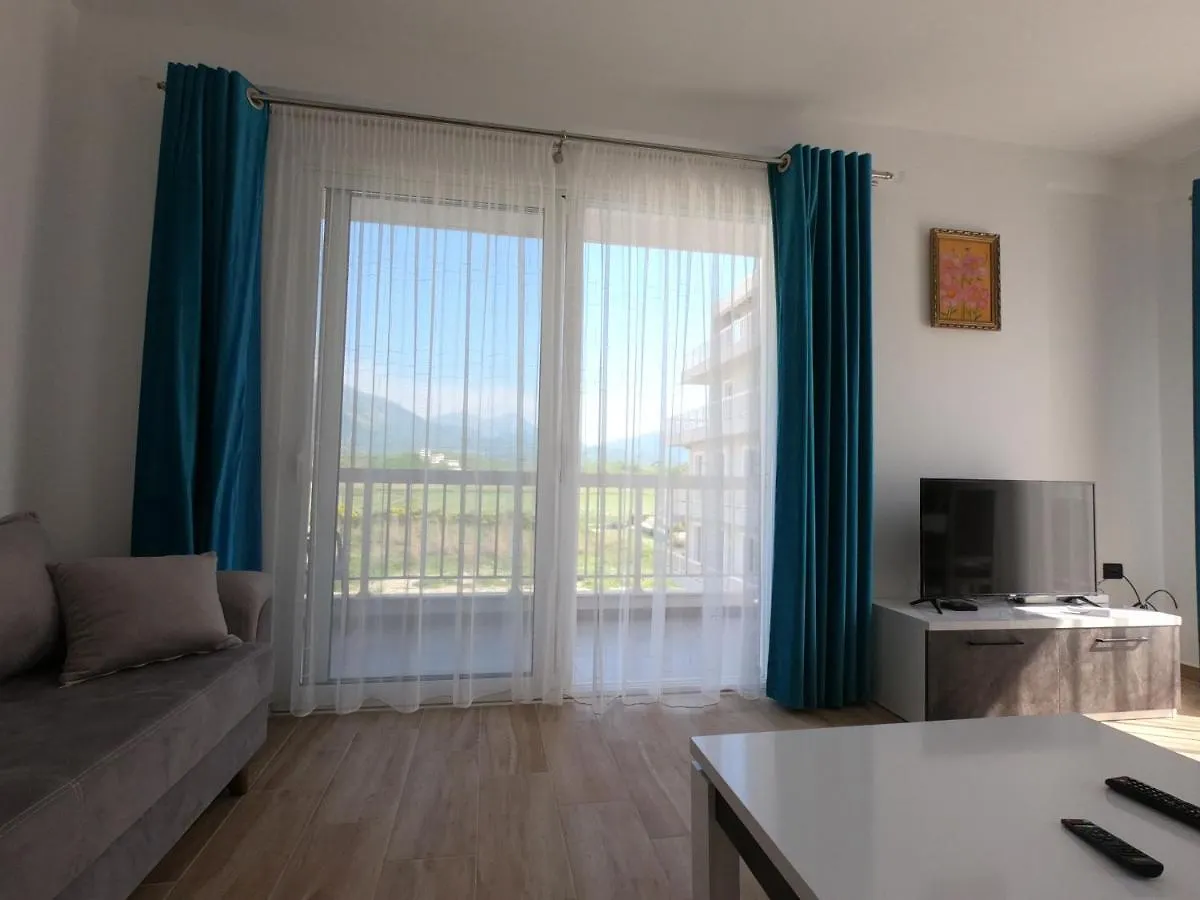 R&I Sea And Mountain View Apartments Radhime Orikum Albania