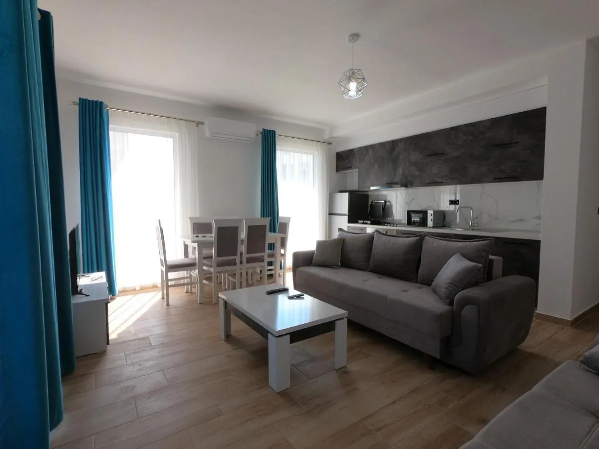 R&I Sea And Mountain View Apartments Radhime Orikum